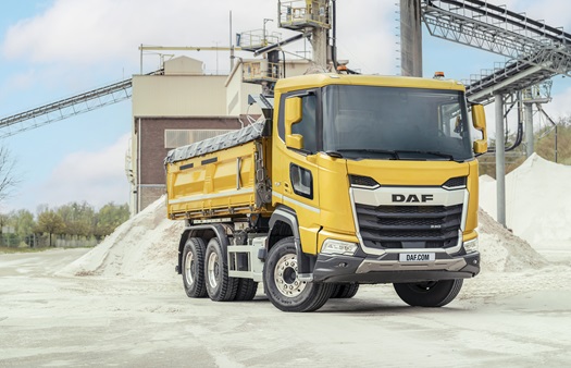 DAF-XFC-FAT-6x4-PACCAR-MX-13-2024107